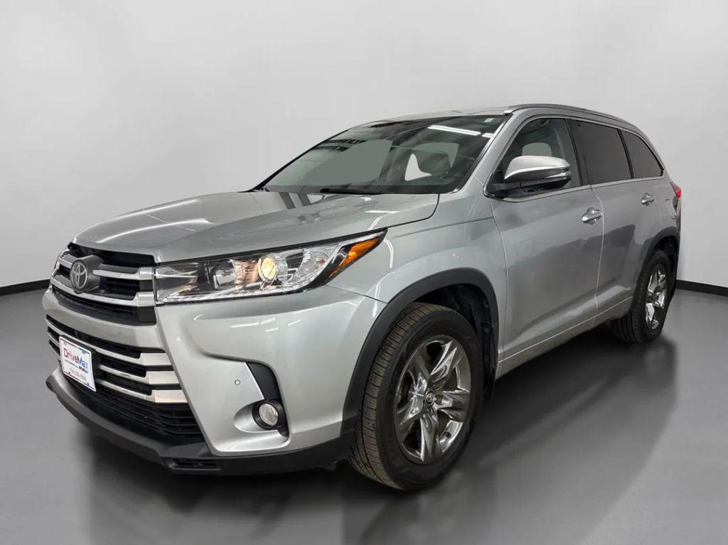 used 2017 Toyota Highlander car, priced at $21,899