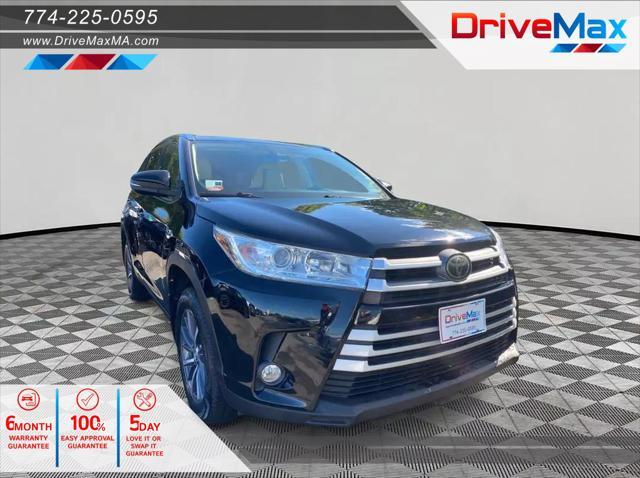 used 2019 Toyota Highlander car, priced at $26,599