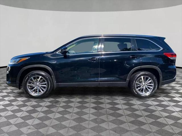 used 2019 Toyota Highlander car, priced at $26,599