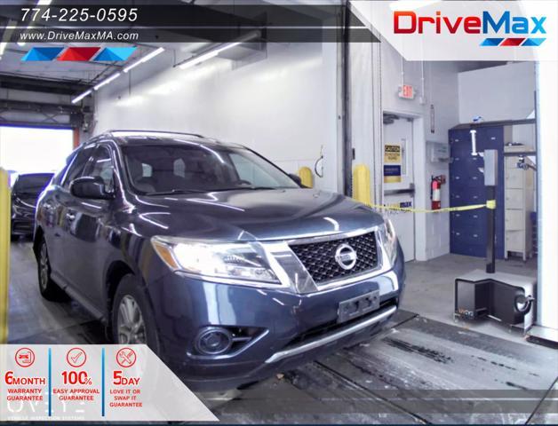 used 2016 Nissan Pathfinder car, priced at $11,999