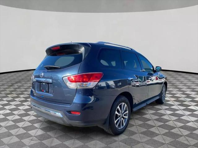 used 2016 Nissan Pathfinder car, priced at $11,399