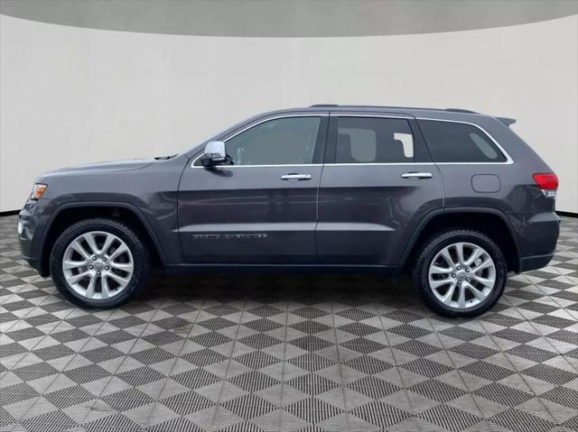 used 2017 Jeep Grand Cherokee car, priced at $16,449