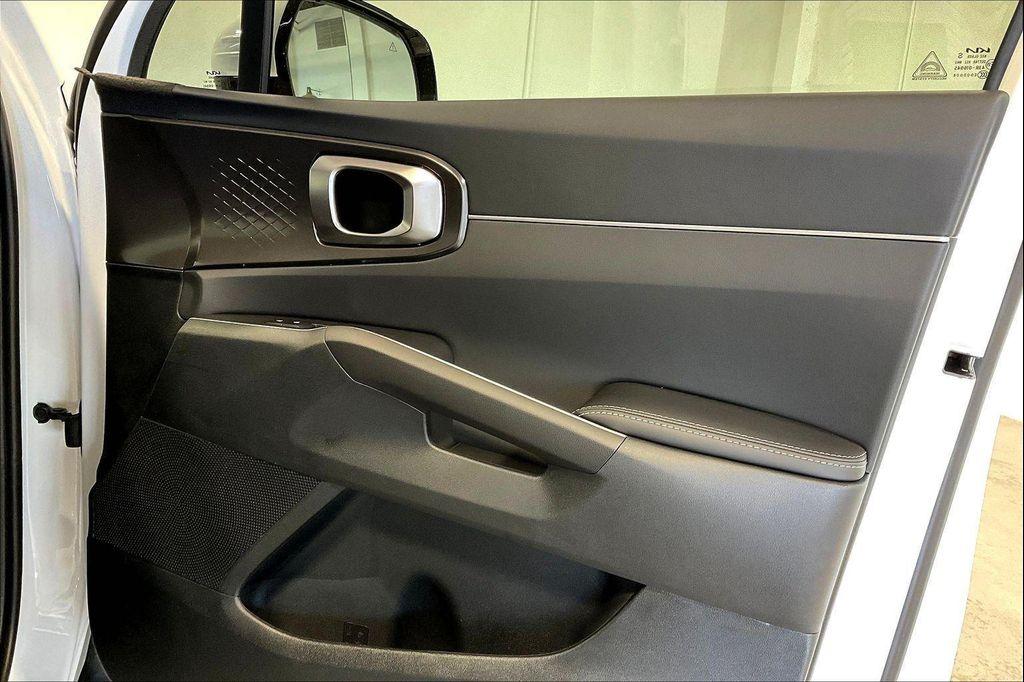 new 2026 Kia Sorento car, priced at $34,565