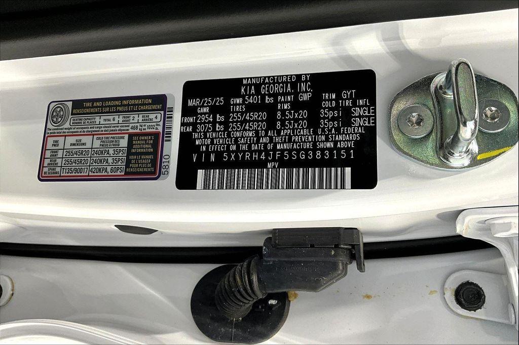 new 2025 Kia Sorento car, priced at $41,725