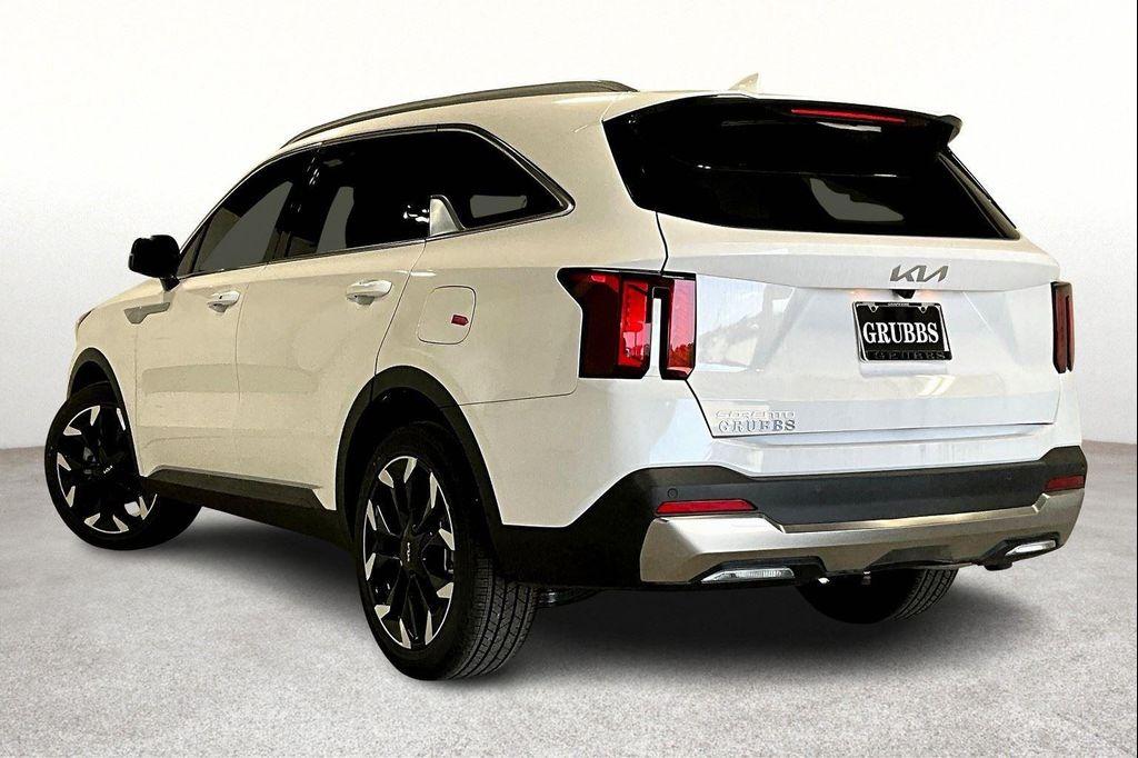 new 2025 Kia Sorento car, priced at $41,725