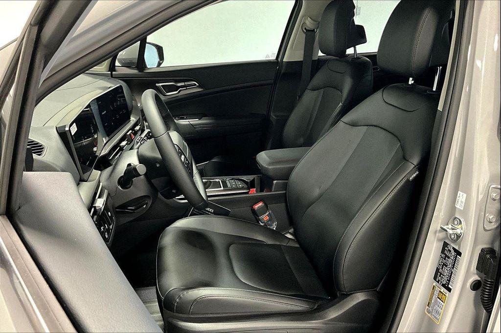 new 2026 Kia Sportage car, priced at $35,180