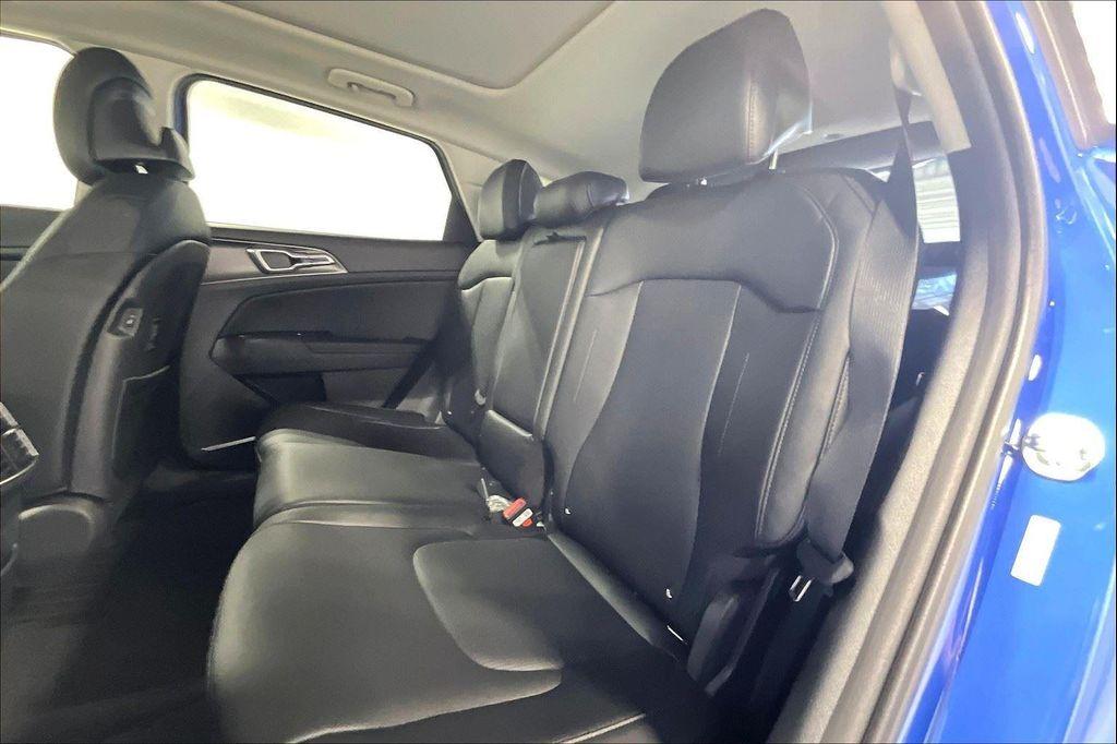 new 2026 Kia Sportage car, priced at $33,475