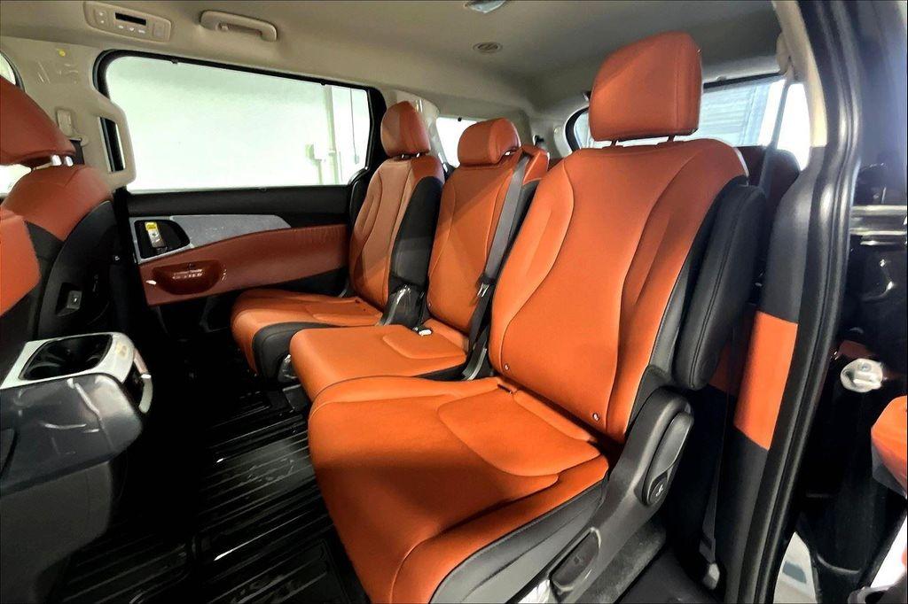 new 2026 Kia Carnival car, priced at $43,870