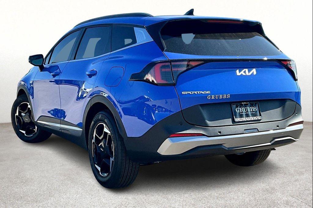 new 2026 Kia Sportage car, priced at $33,155