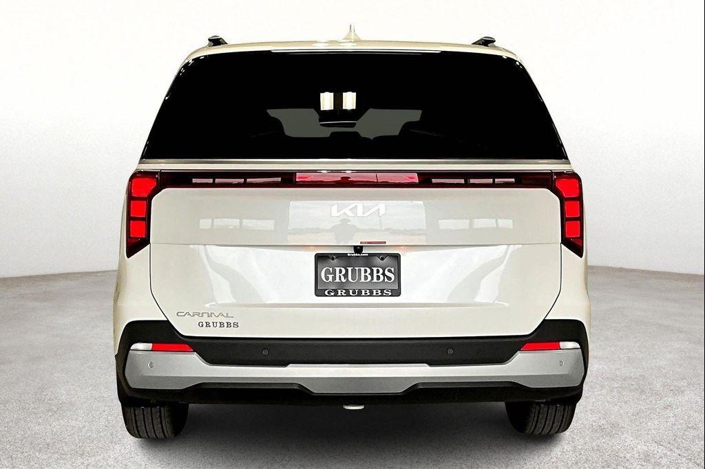 new 2025 Kia Carnival car, priced at $43,155