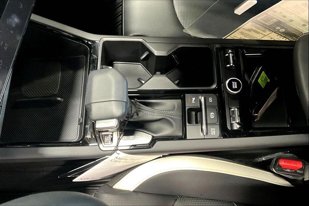 new 2025 Kia K5 car, priced at $32,245