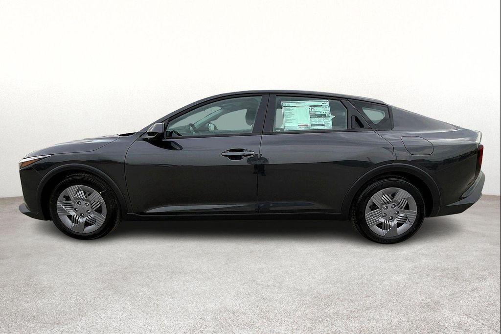 new 2025 Kia K4 car, priced at $23,185