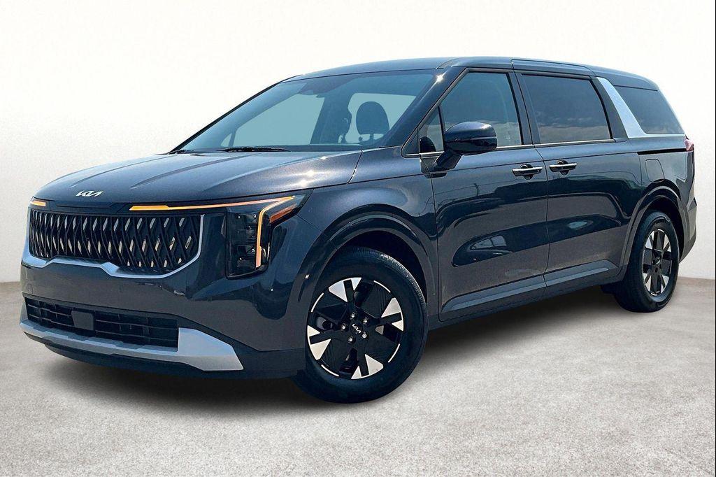 new 2026 Kia Carnival Hybrid car, priced at $42,690