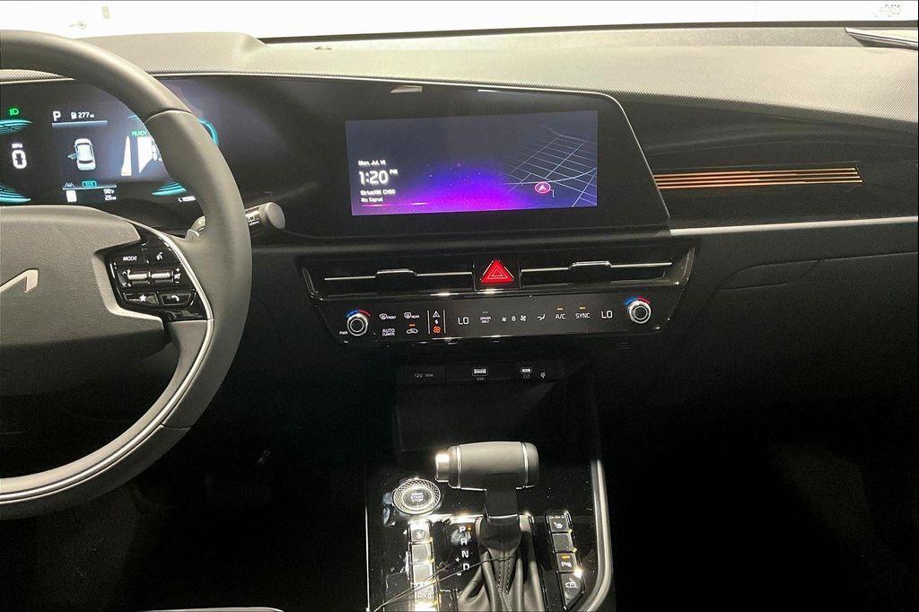 new 2025 Kia Niro car, priced at $31,360