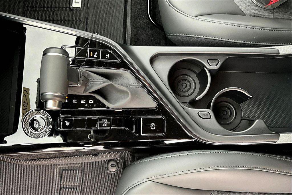 new 2025 Kia Niro car, priced at $31,755