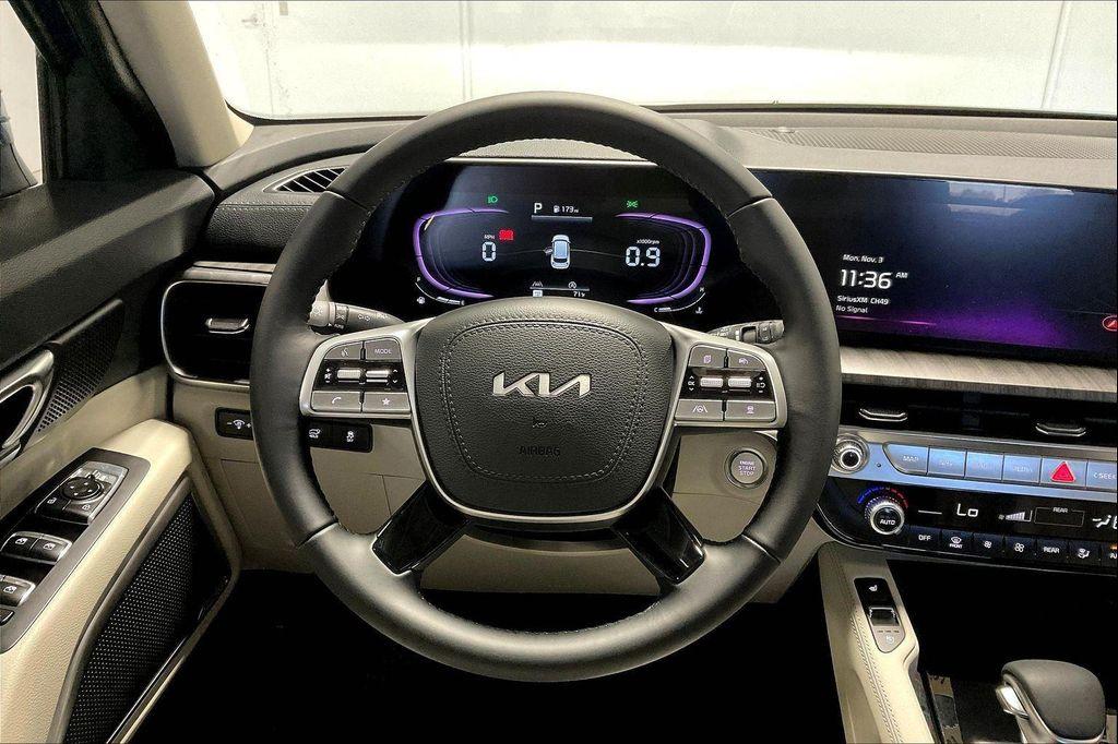 new 2025 Kia Telluride car, priced at $45,135