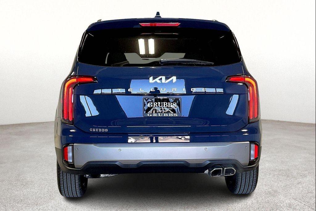new 2025 Kia Telluride car, priced at $45,135