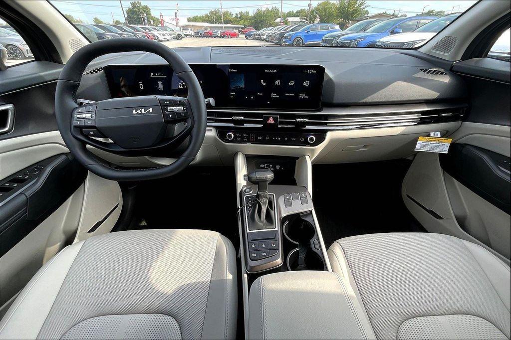 new 2026 Kia Sportage car, priced at $33,205