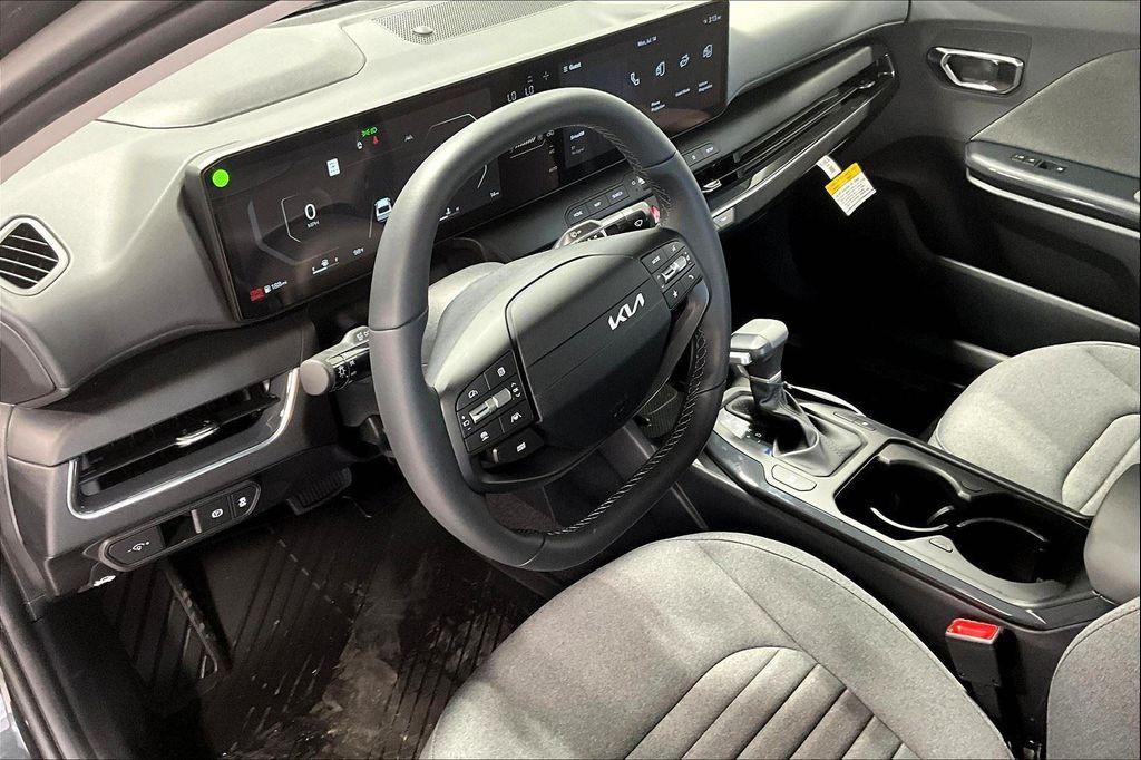 new 2025 Kia K4 car, priced at $25,165