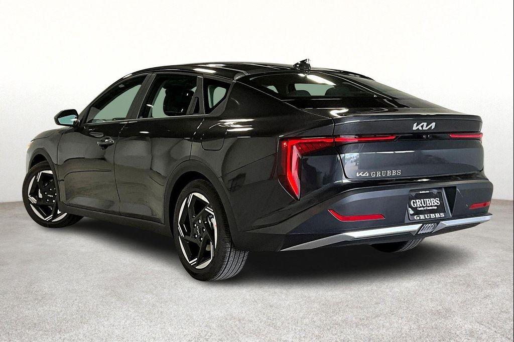 new 2025 Kia K4 car, priced at $25,165
