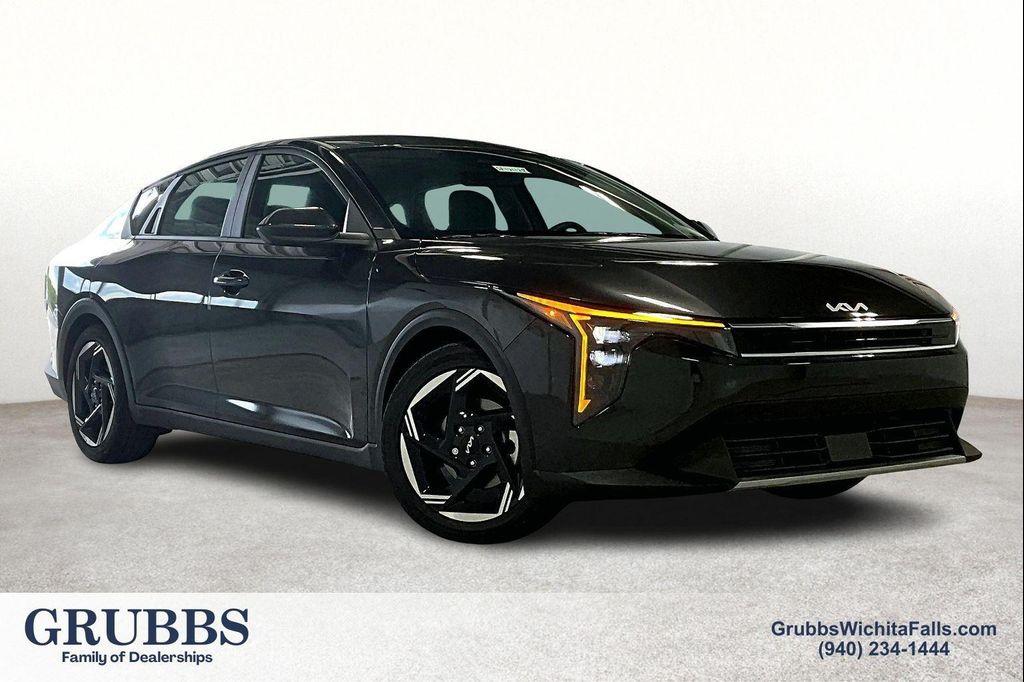 new 2025 Kia K4 car, priced at $25,165