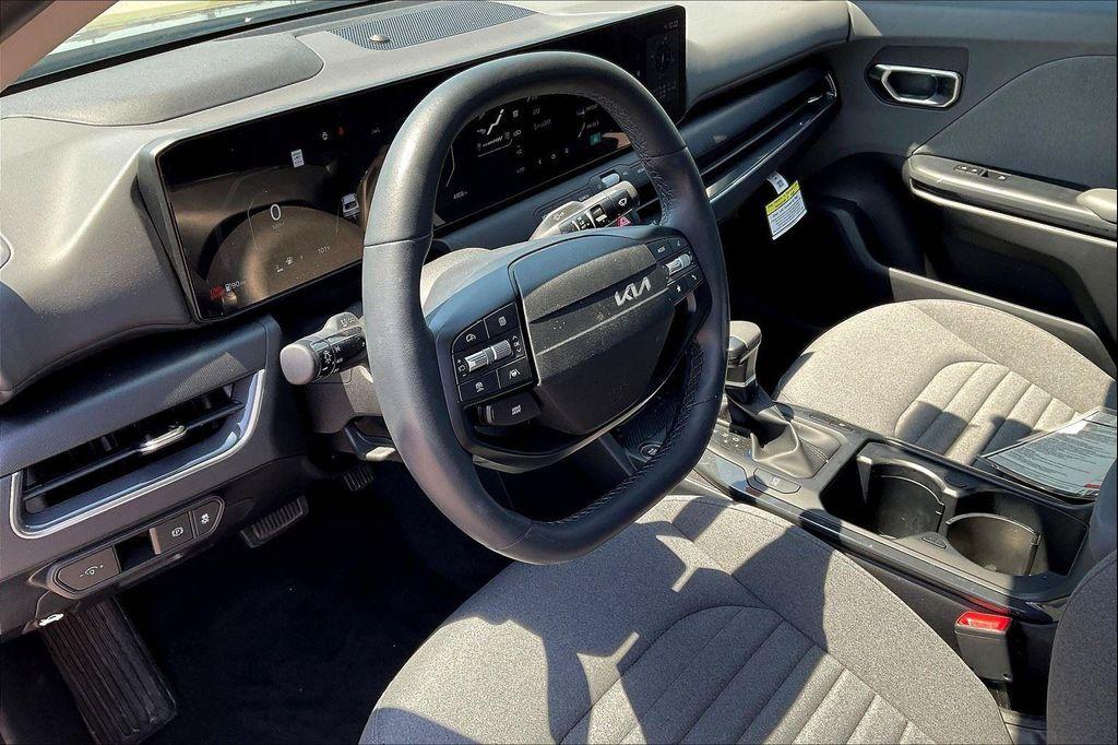 new 2025 Kia K4 car, priced at $25,145