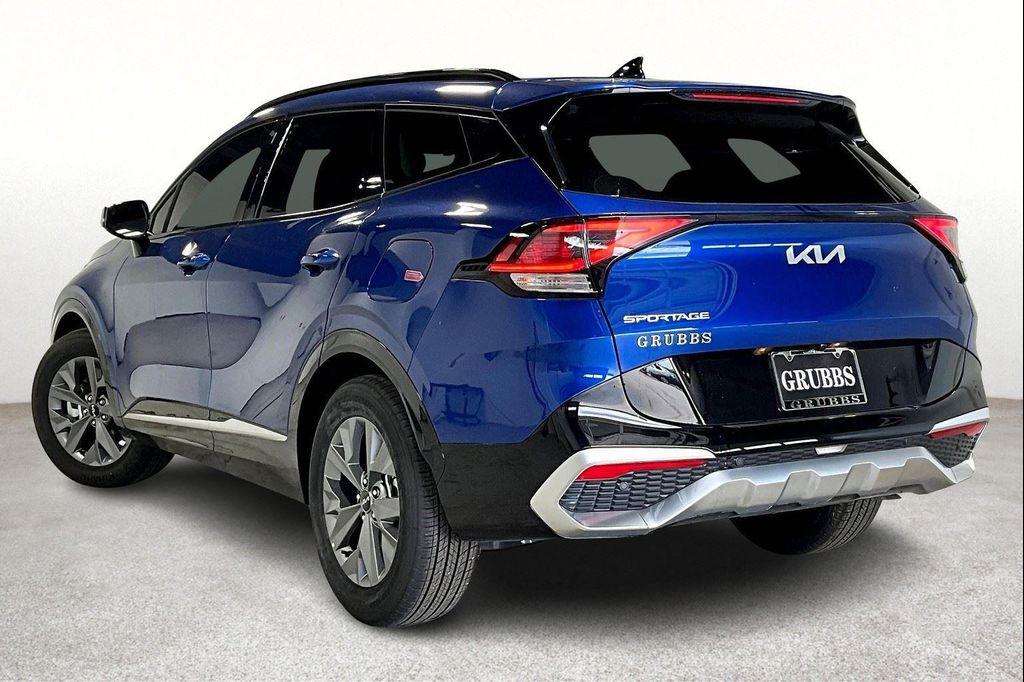 new 2025 Kia Sportage car, priced at $34,560