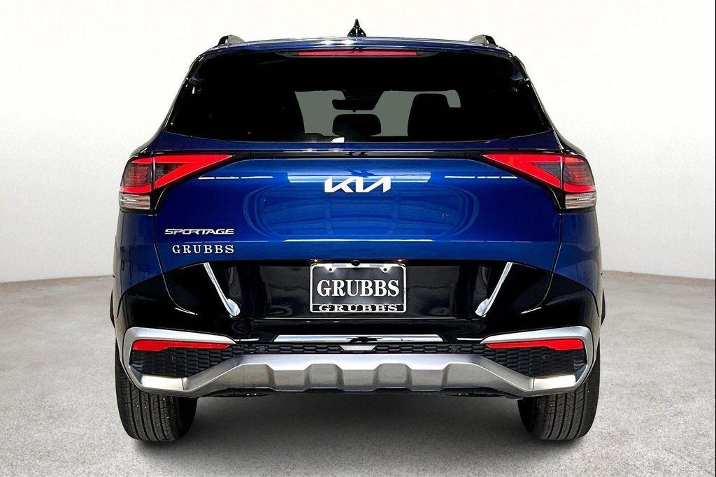 new 2025 Kia Sportage car, priced at $34,560