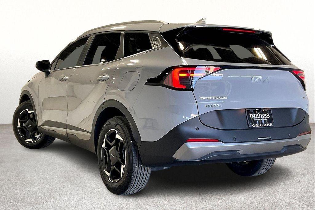 new 2026 Kia Sportage Hybrid car, priced at $35,735