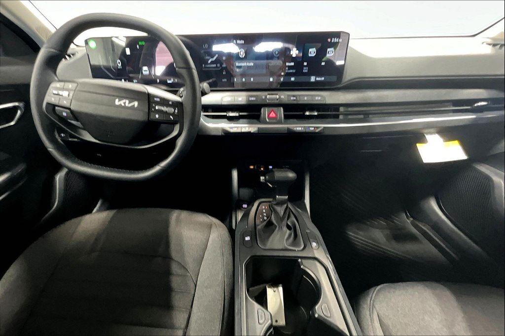 new 2025 Kia K4 car, priced at $25,560