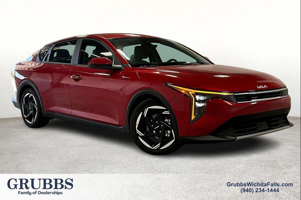 new 2025 Kia K4 car, priced at $25,560