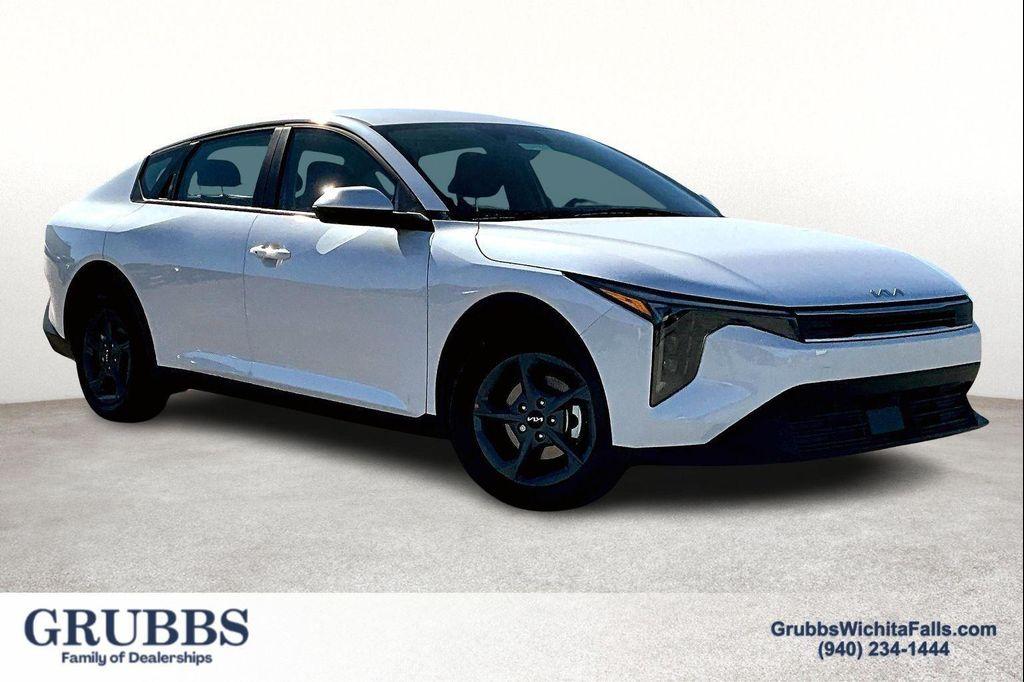 new 2025 Kia K4 car, priced at $24,580