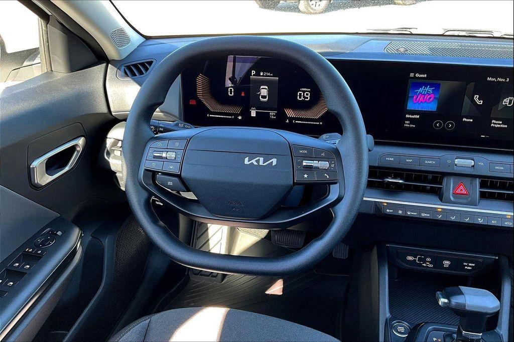 new 2025 Kia K4 car, priced at $24,580