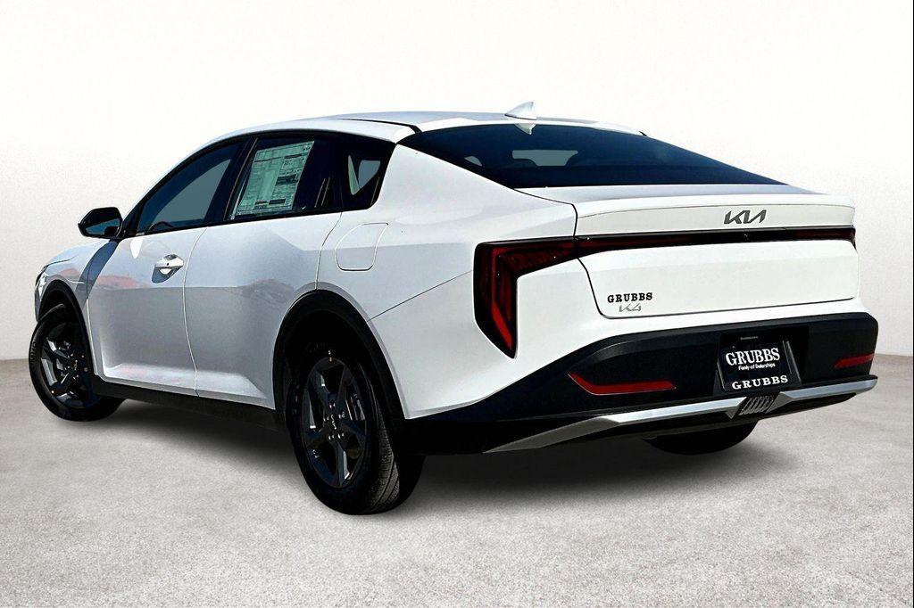 new 2025 Kia K4 car, priced at $24,580