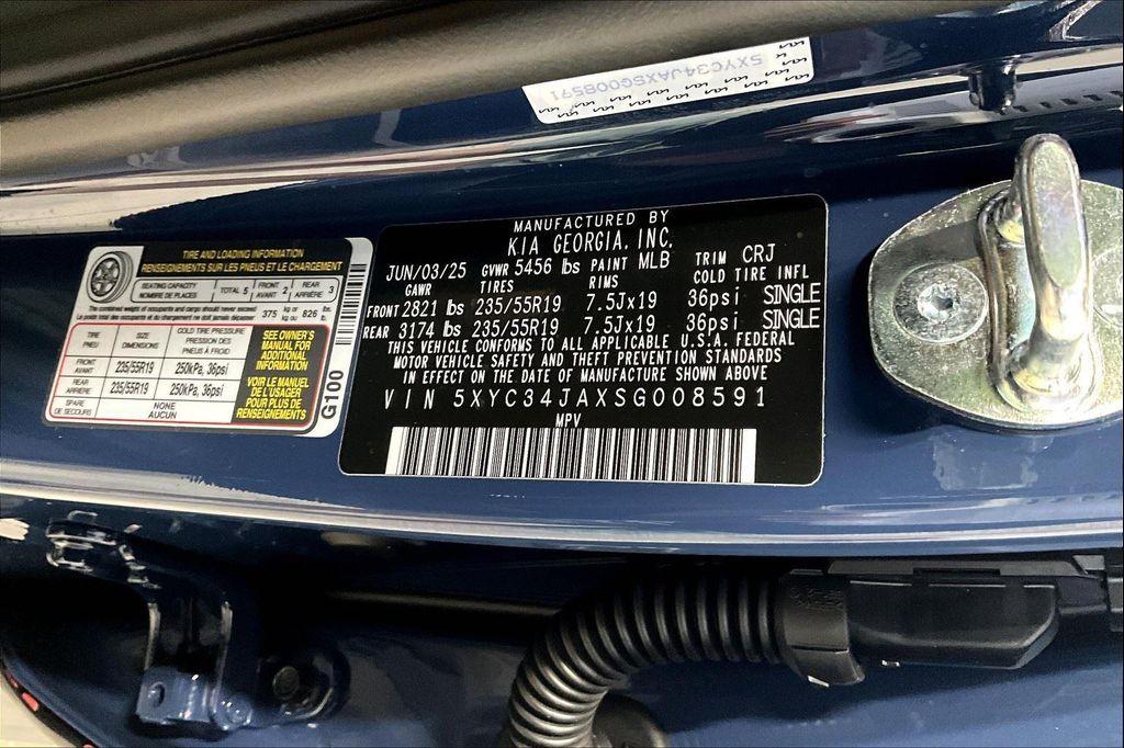 new 2025 Kia EV6 car, priced at $52,175