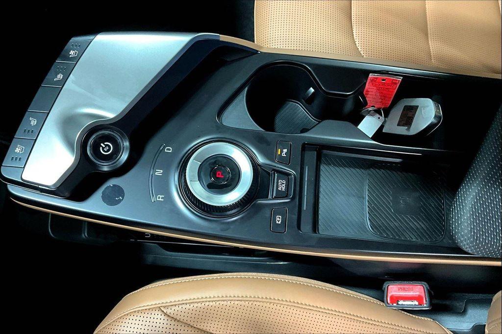 new 2025 Kia EV6 car, priced at $52,175