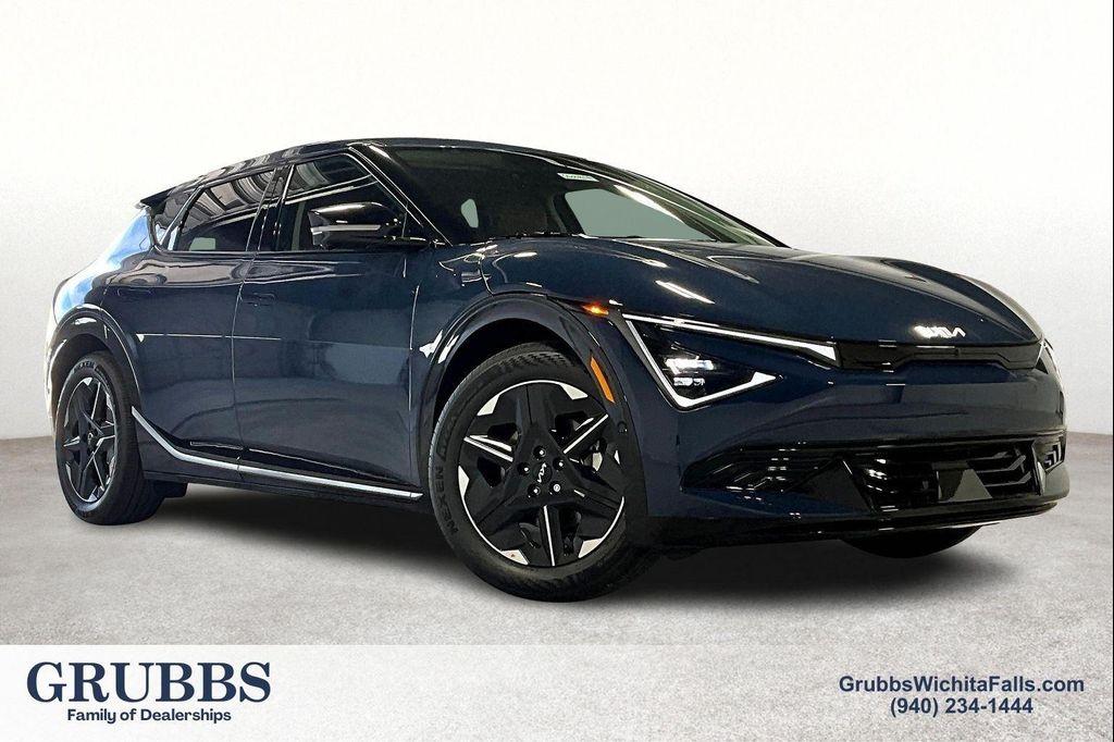 new 2025 Kia EV6 car, priced at $52,175
