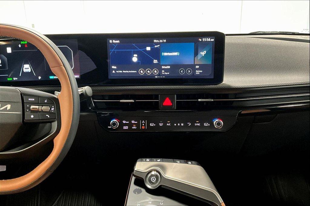 new 2025 Kia EV6 car, priced at $52,175