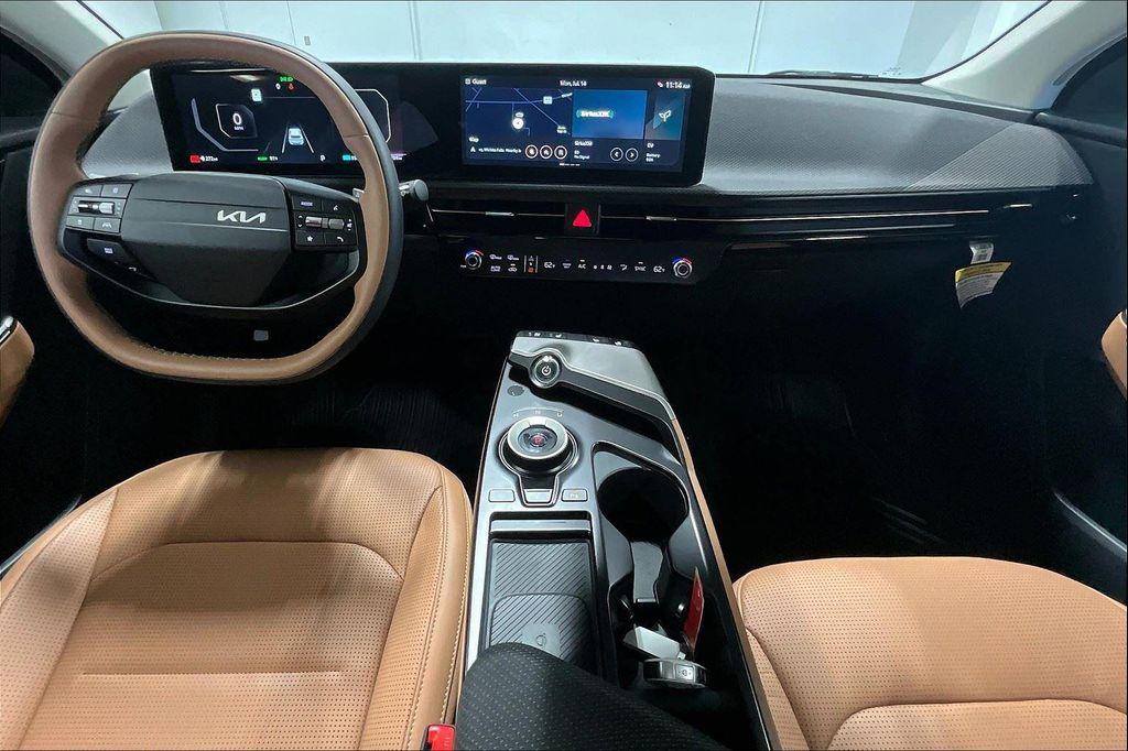 new 2025 Kia EV6 car, priced at $52,175