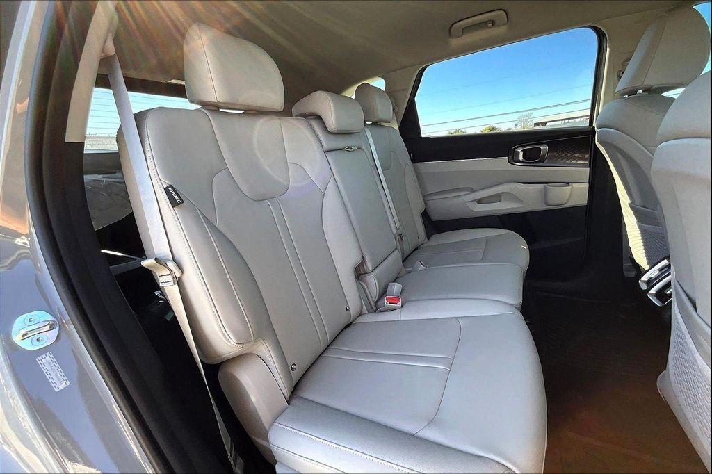 new 2026 Kia Sorento car, priced at $37,530