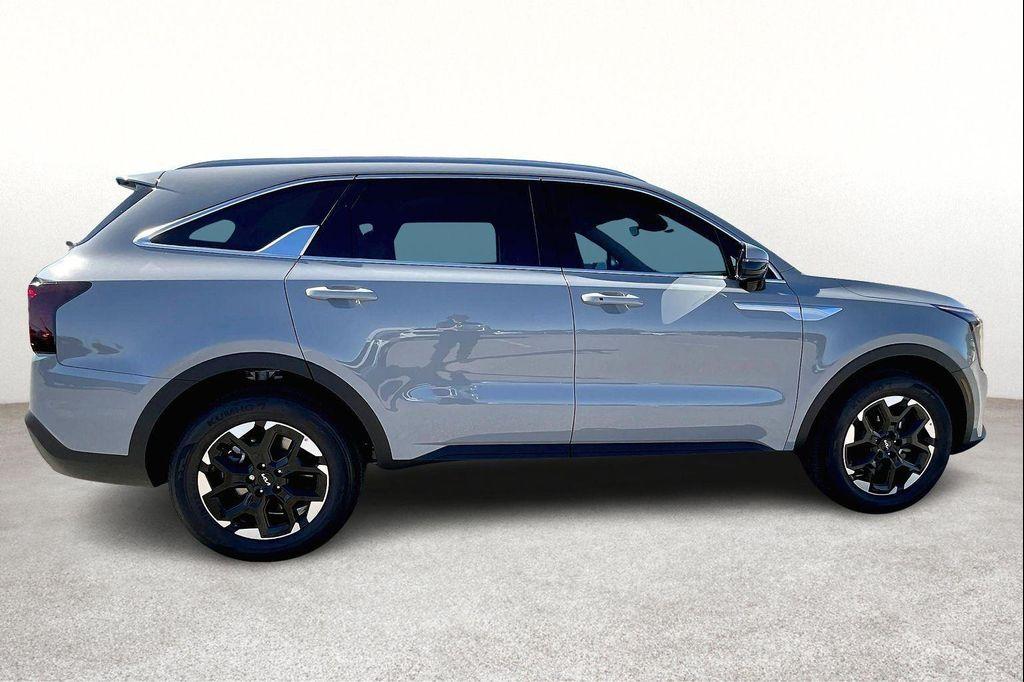new 2026 Kia Sorento car, priced at $37,530