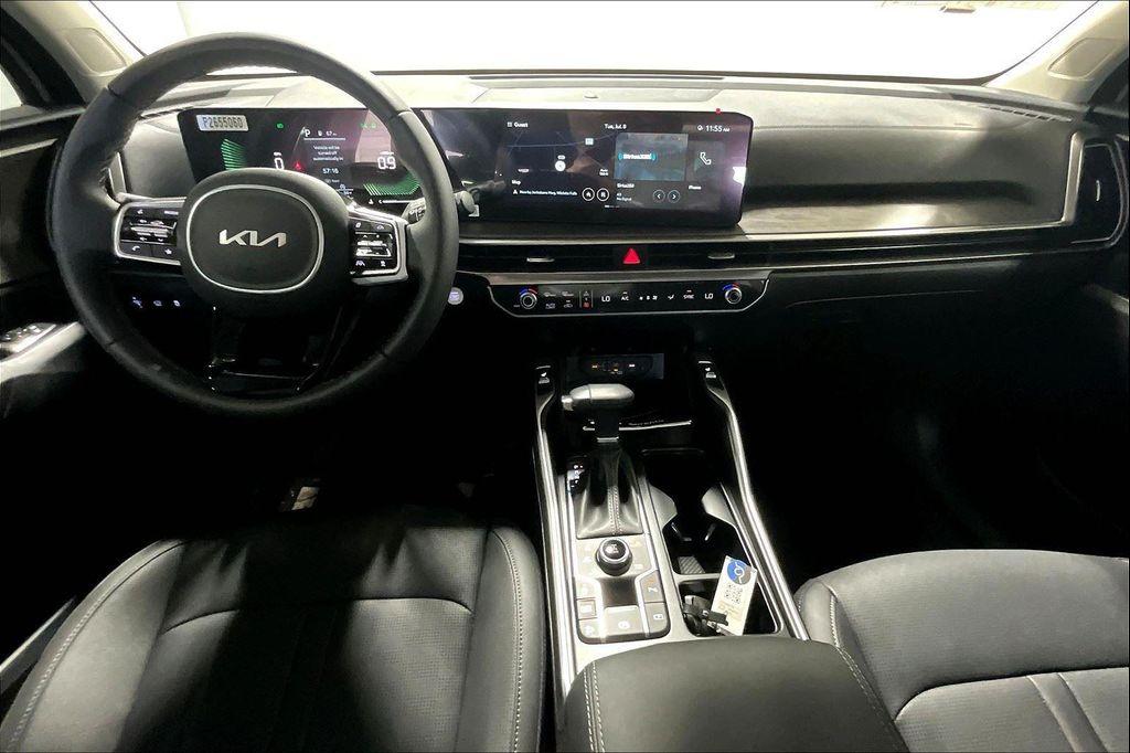 new 2025 Kia Sorento car, priced at $44,500