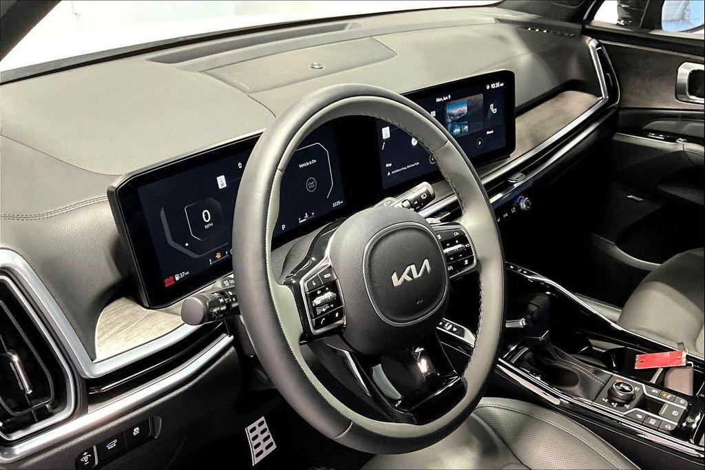 new 2025 Kia Sorento car, priced at $49,050
