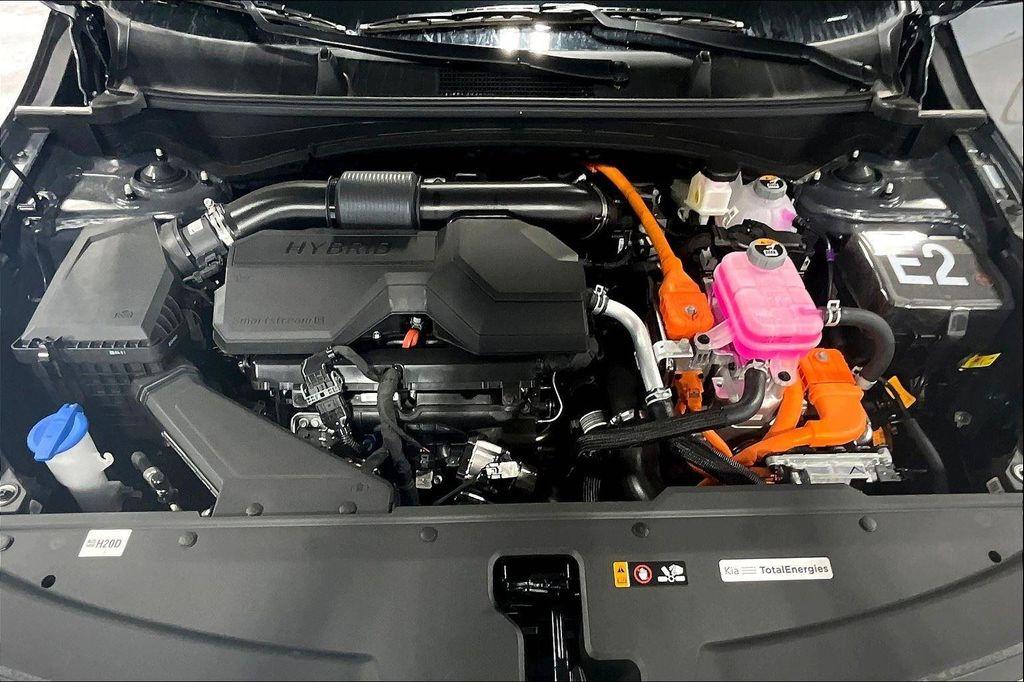 new 2025 Kia Sportage Hybrid car, priced at $30,755