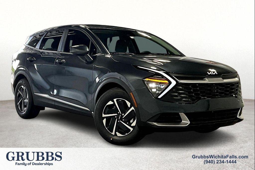new 2025 Kia Sportage Hybrid car, priced at $30,755