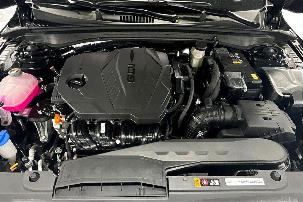 new 2025 Kia K5 car, priced at $31,465