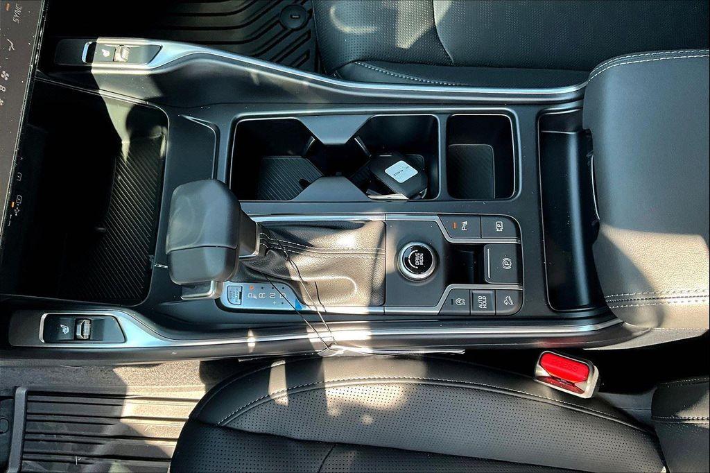 new 2026 Kia Sorento car, priced at $42,330