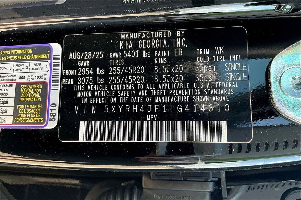 new 2026 Kia Sorento car, priced at $42,330