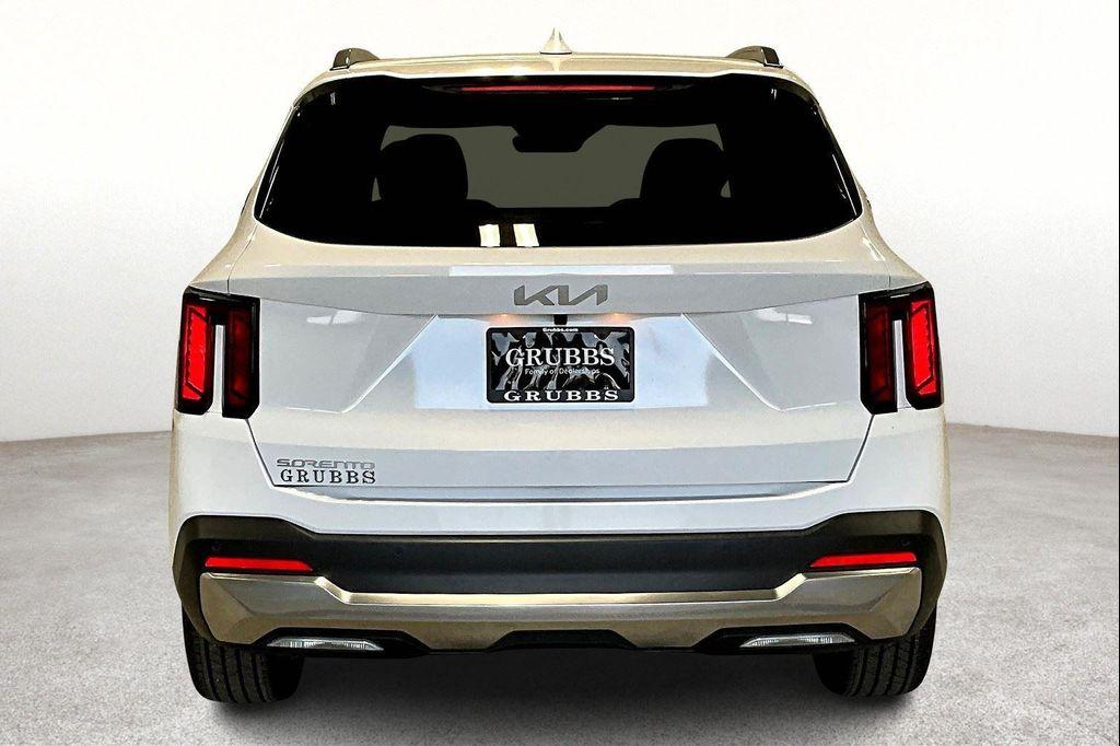 new 2026 Kia Sorento car, priced at $42,775