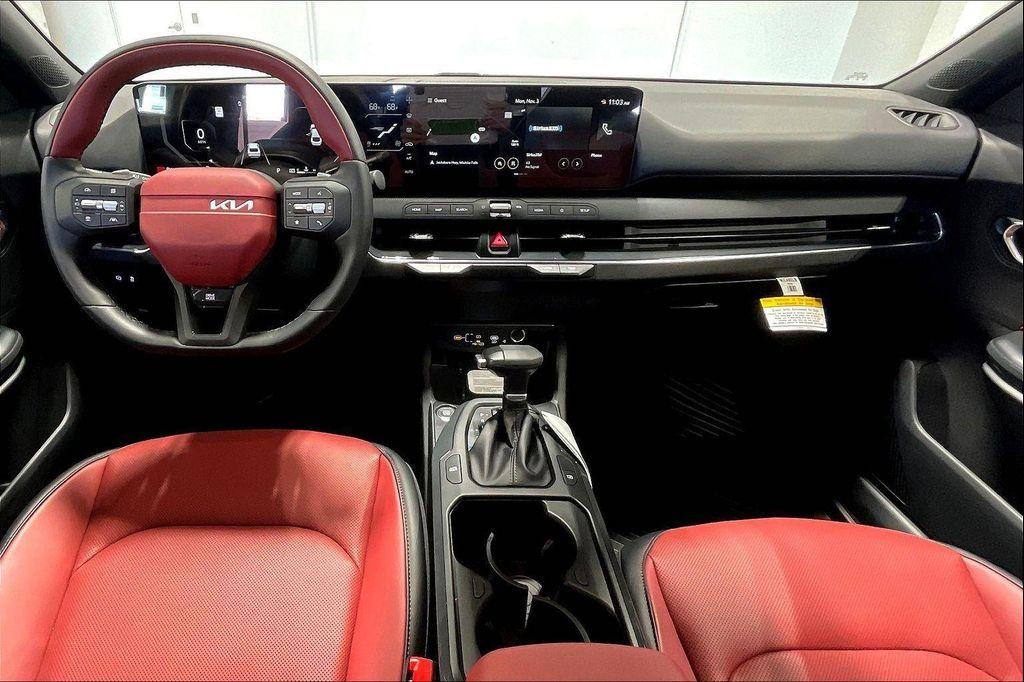 new 2025 Kia K4 car, priced at $29,075